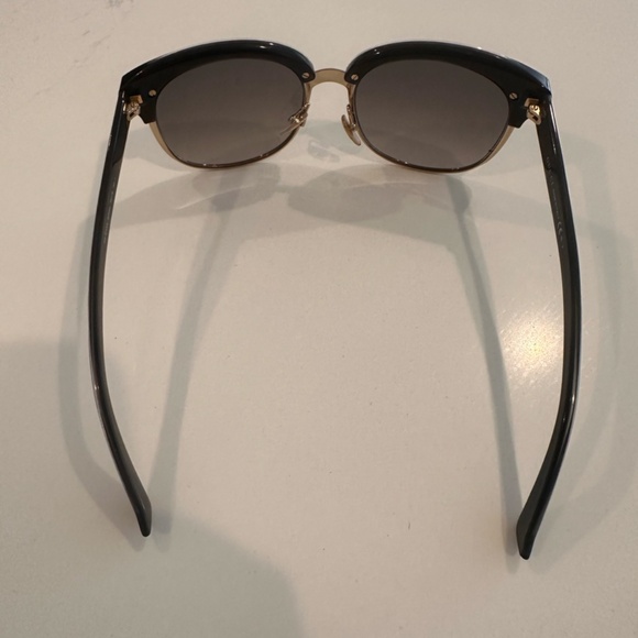 GUCCI Oversized Black and Gold Metal Sunglasses main image 8